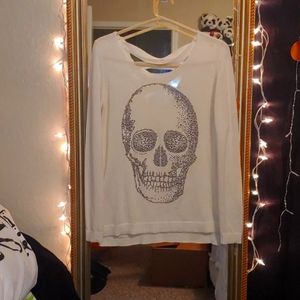 Skull light sweater